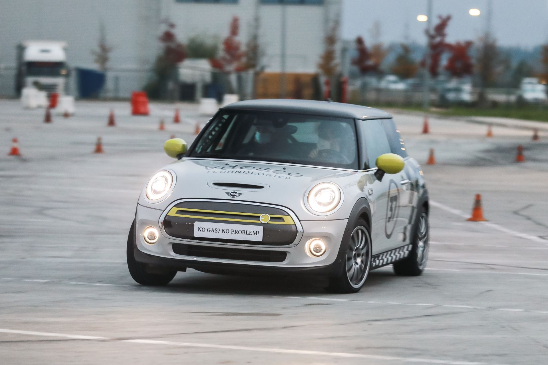 MINI Cooper SE la CNSS 2020 foto Dragos Savu