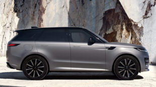 Dedicat performanței silențioase: Range Rover Sport Electric, rulare rafinată cu zero emisii pe orice teren